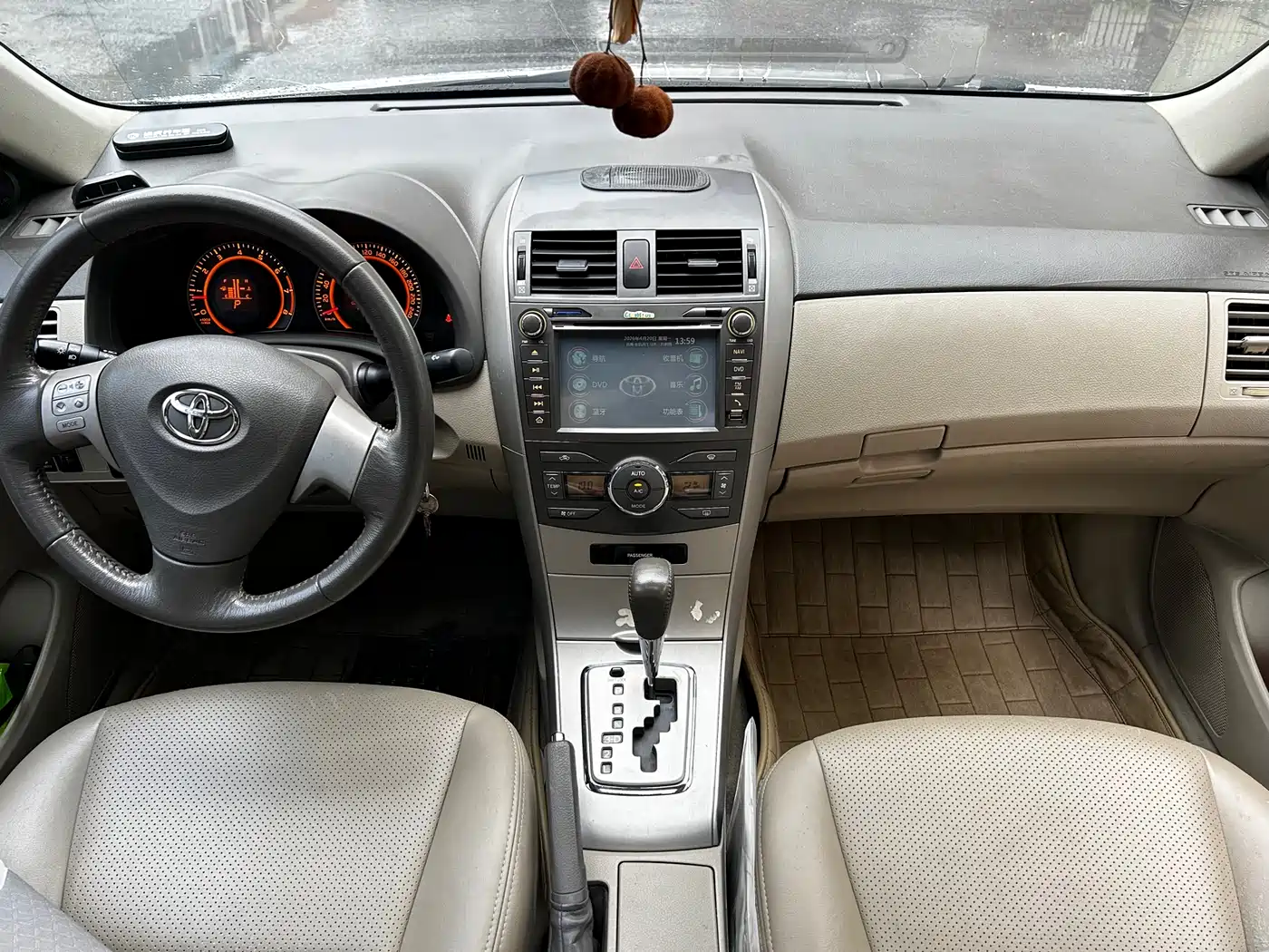 Toyota Corolla 2009 1.8L Automatic GLX-i Special Anniversary Edition фото 11