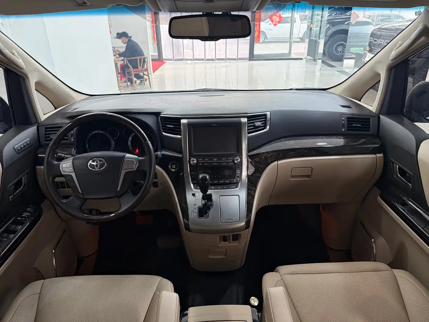 Toyota Alphard 2012 3.5L Luxury Edition фото 7
