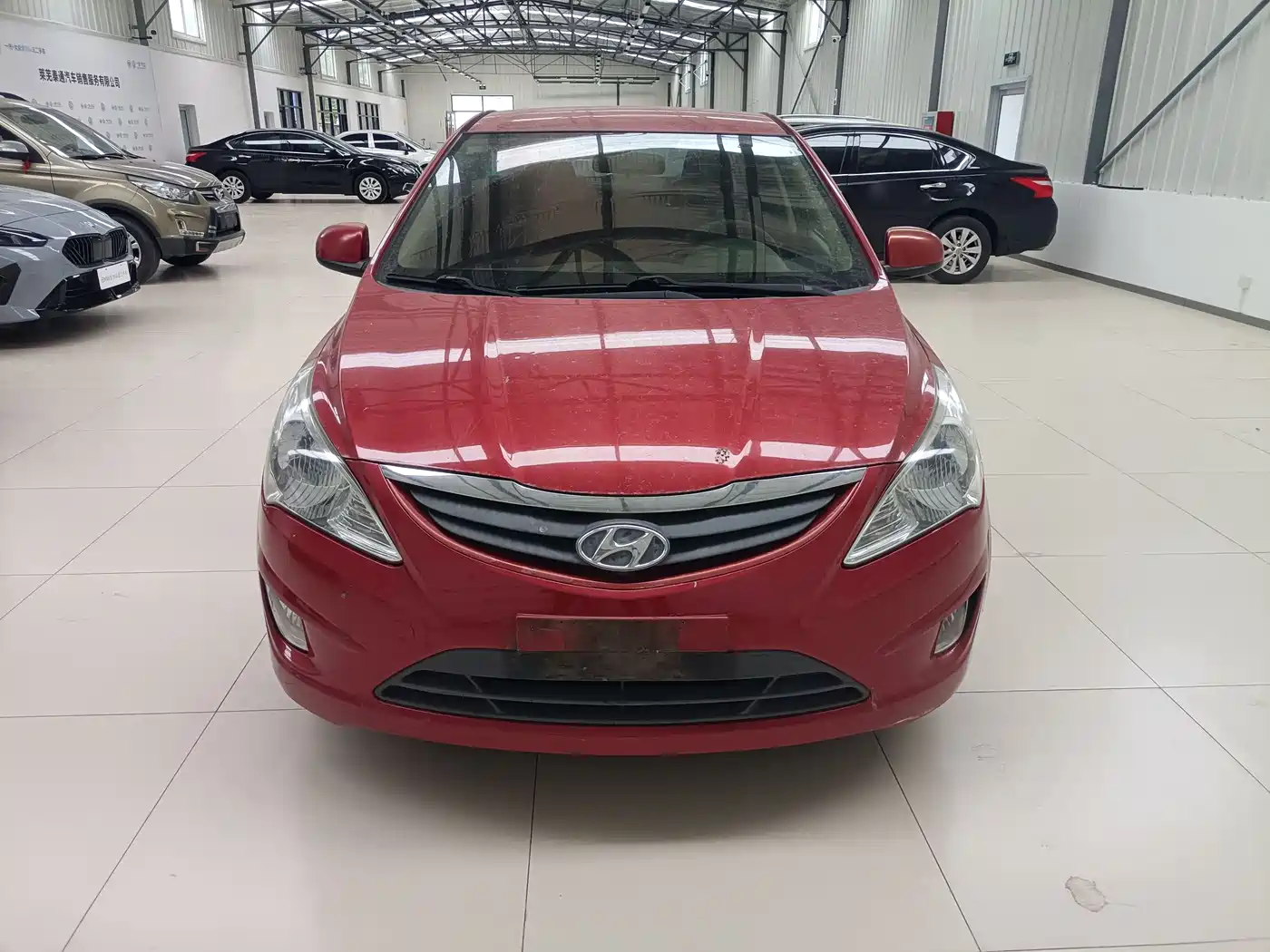 Hyundai Verna 2010 Sedan 1.4L Automatic Comfort GS фото 2