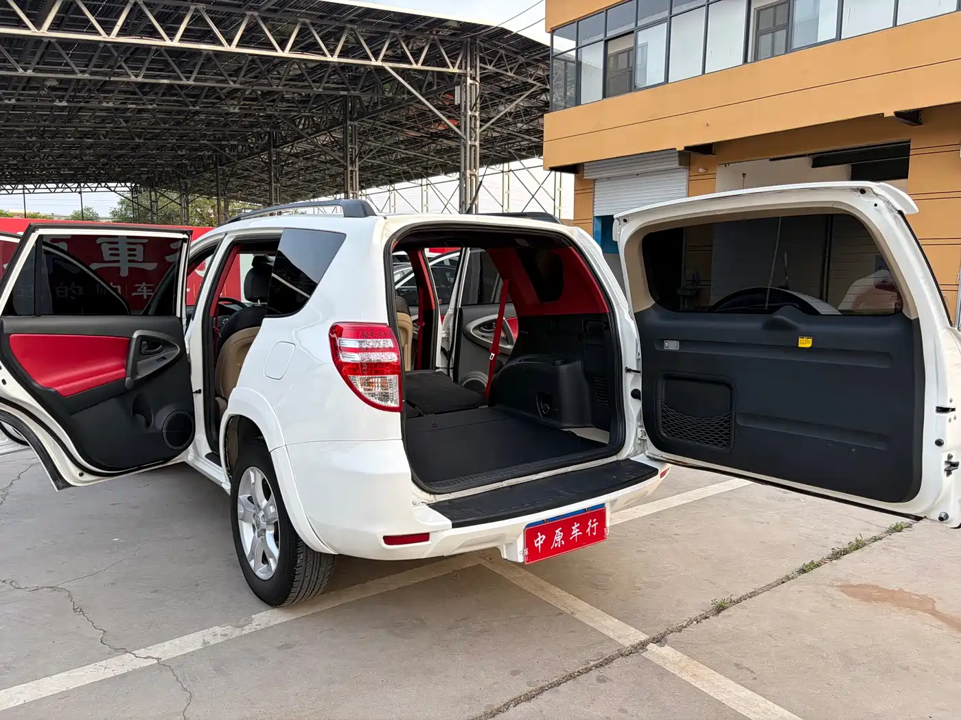 Toyota RAV4 Rongfang 2012 Styling Edition 2.0L Automatic 4WD фото 19