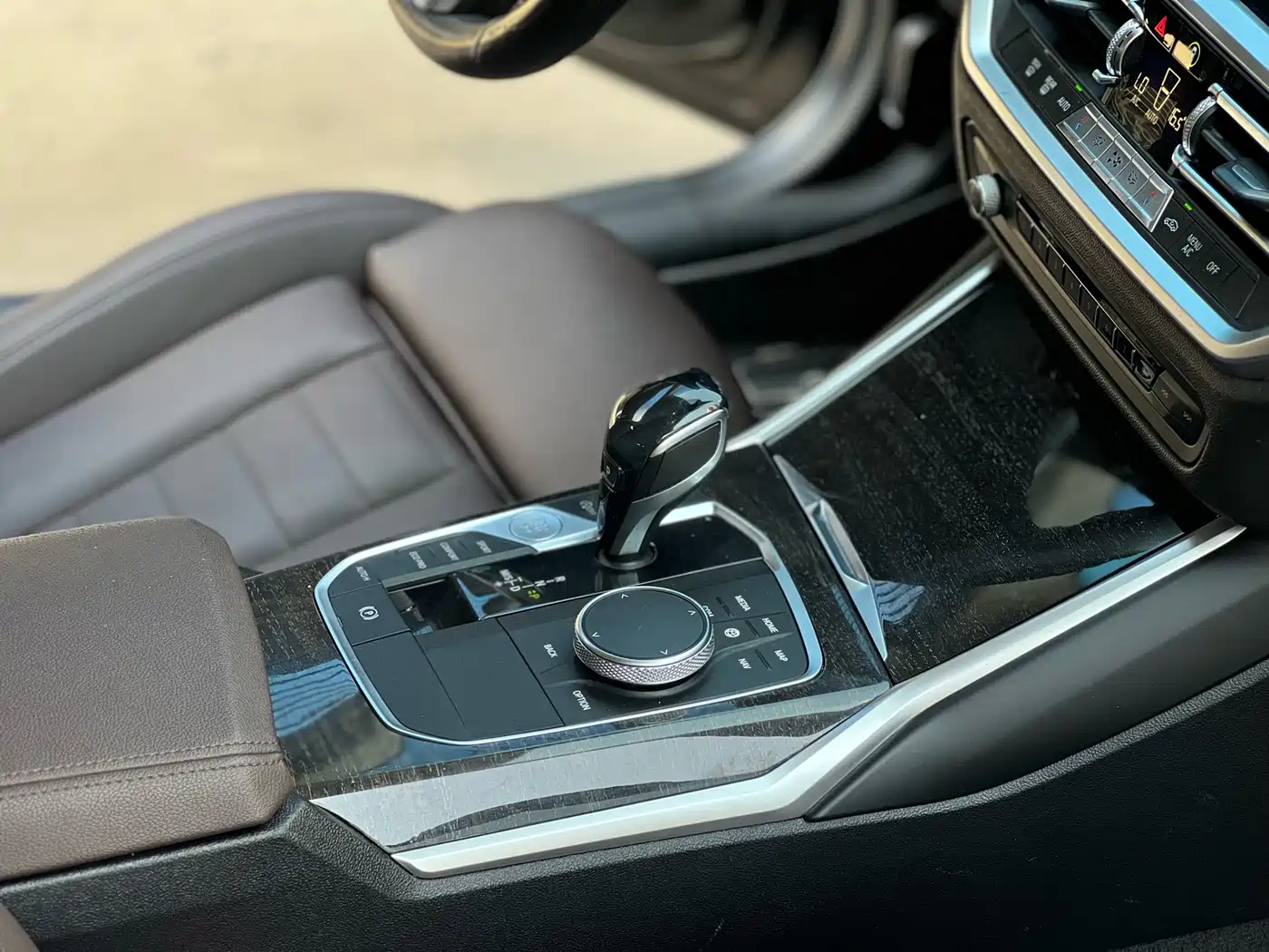 BMW 3 Series 2020 325Li M Sport Package фото 7