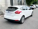 Фото 12 - Ford Focus