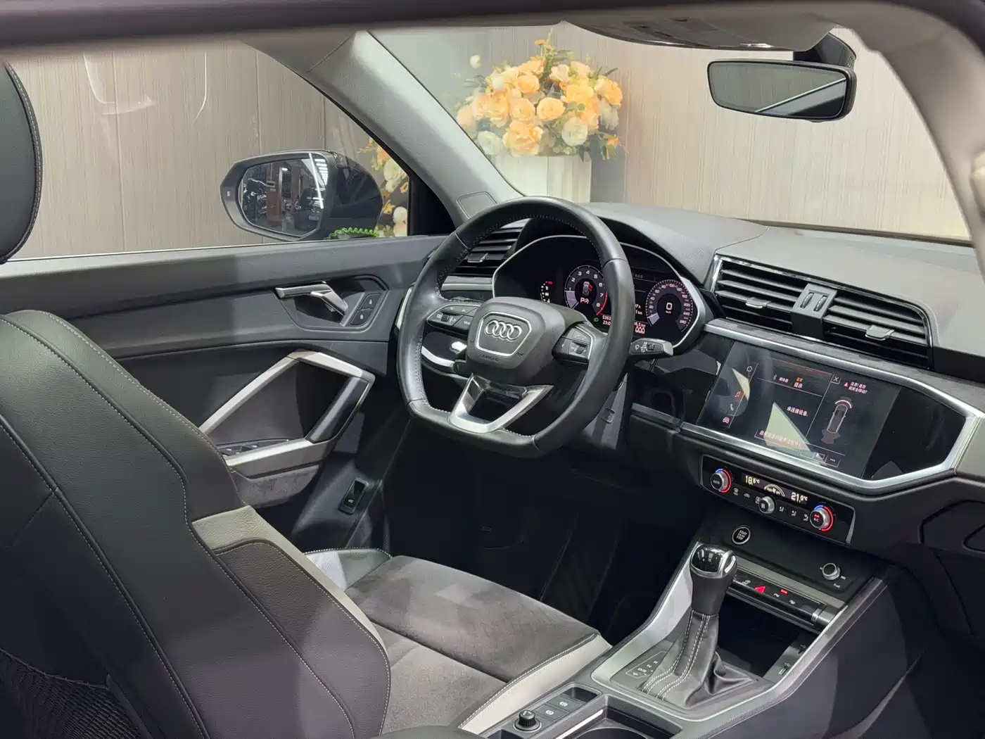 Audi Q3 2021 35 TFSI Fashion Sport фото 8