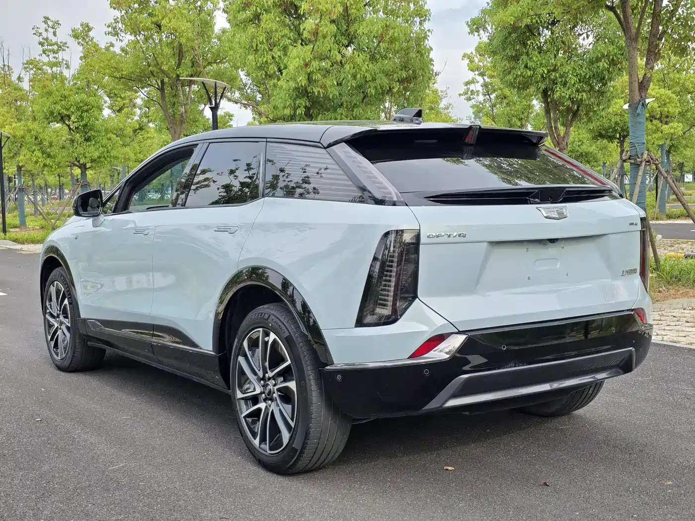 Cadillac IQ Ao Ge 2024 2024 AWD Long Range Edition