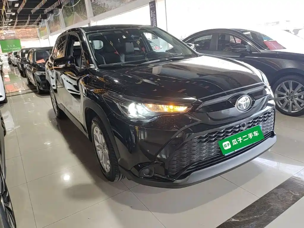 Toyota Frontlander 2024 2.0L CVT Leading Plus Edition фото 4