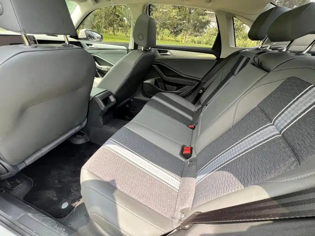Volkswagen Sagitar 2026 2024 300TSI DSG Surpass Edition