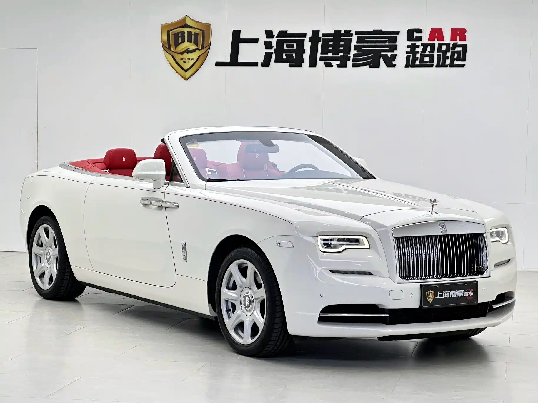 Фото 2 - Rolls-Royce Dawn