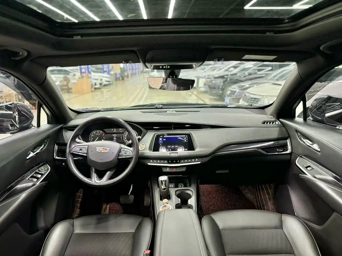 Cadillac XT4 2018 Model 28T 2WD Technology фото 7