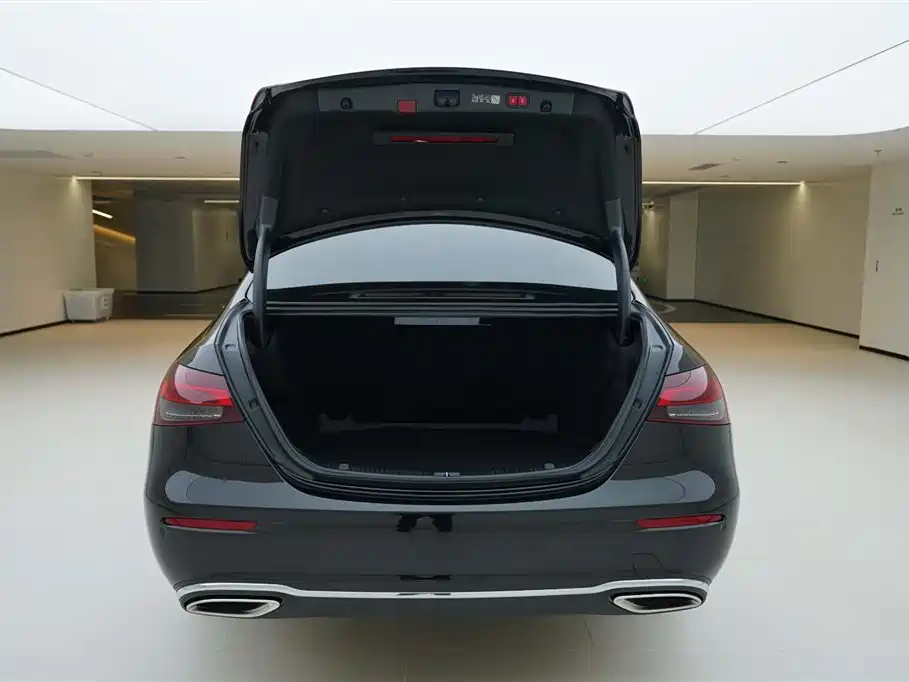 Mercedes-Benz E-Class 2023 Facelift E 300 L Fashion фото 6