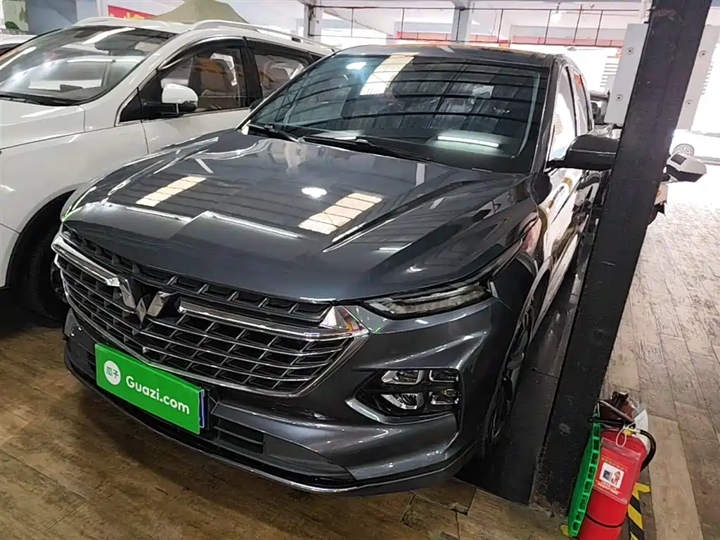 Wuling Motors Wuling Victory 2020 1.5T CVT Premium Edition