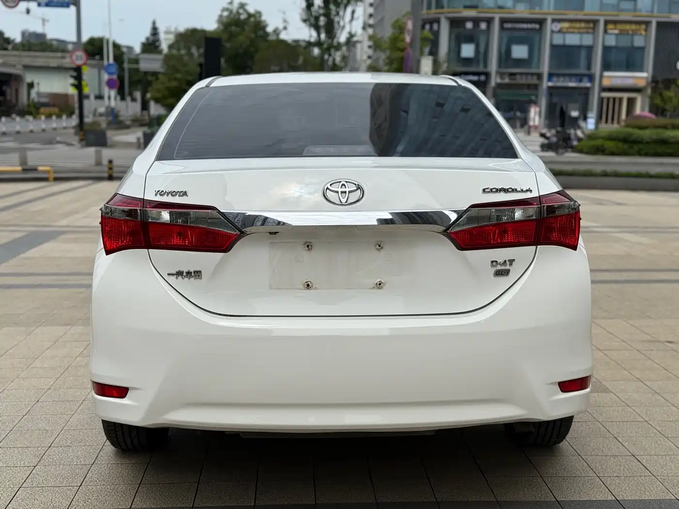 Toyota Corolla 2017 Facelift 1.2T S-CVT GL-i фото 6