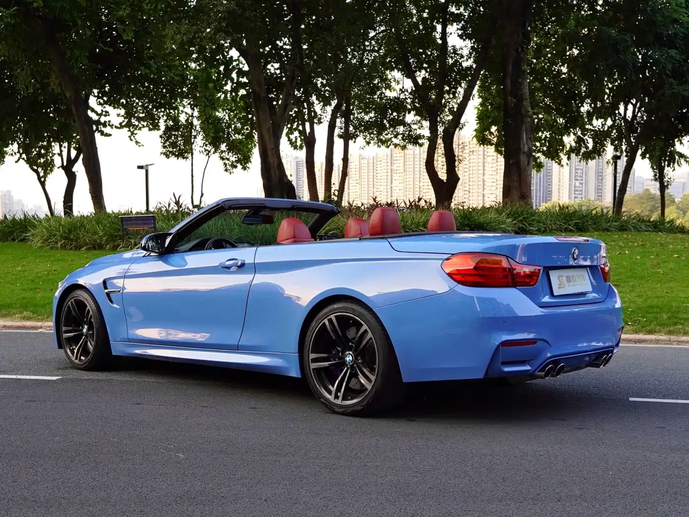 BMW M4 2014 2014 M4 Convertible Coupe