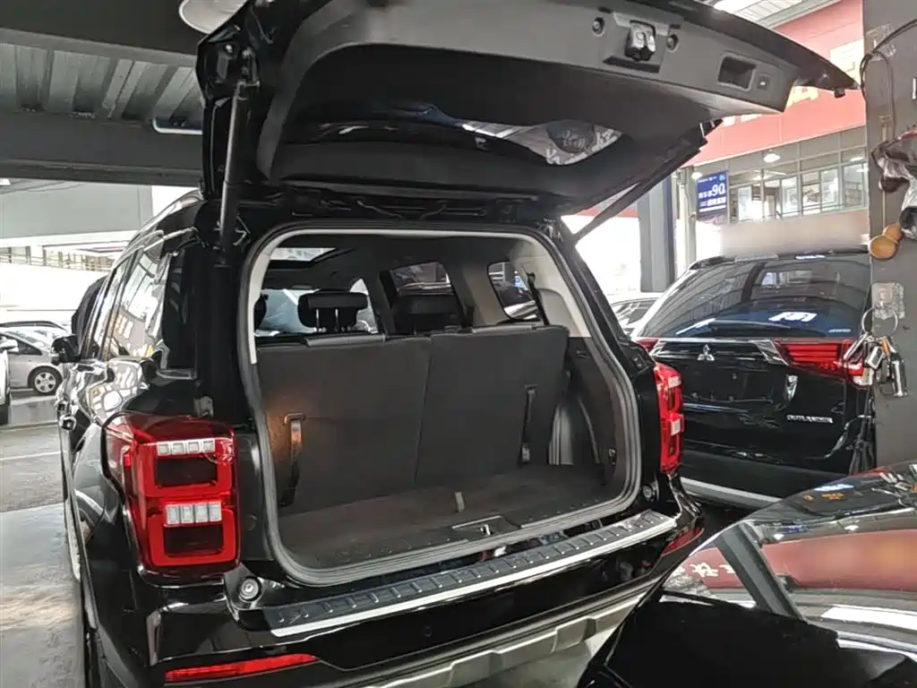 GAC Trumpchi Trumpchi GS8 2020 390T AWD Luxury Smart Connect Anniversary Edition (7-Seater) фото 19