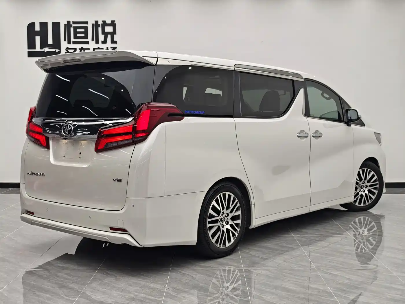 Toyota Alphard 2015 3.5L Luxury Edition фото 3