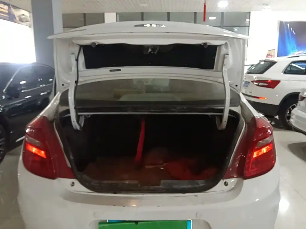 Chery E3 2016 2015 1.5L Manual Smart Edition