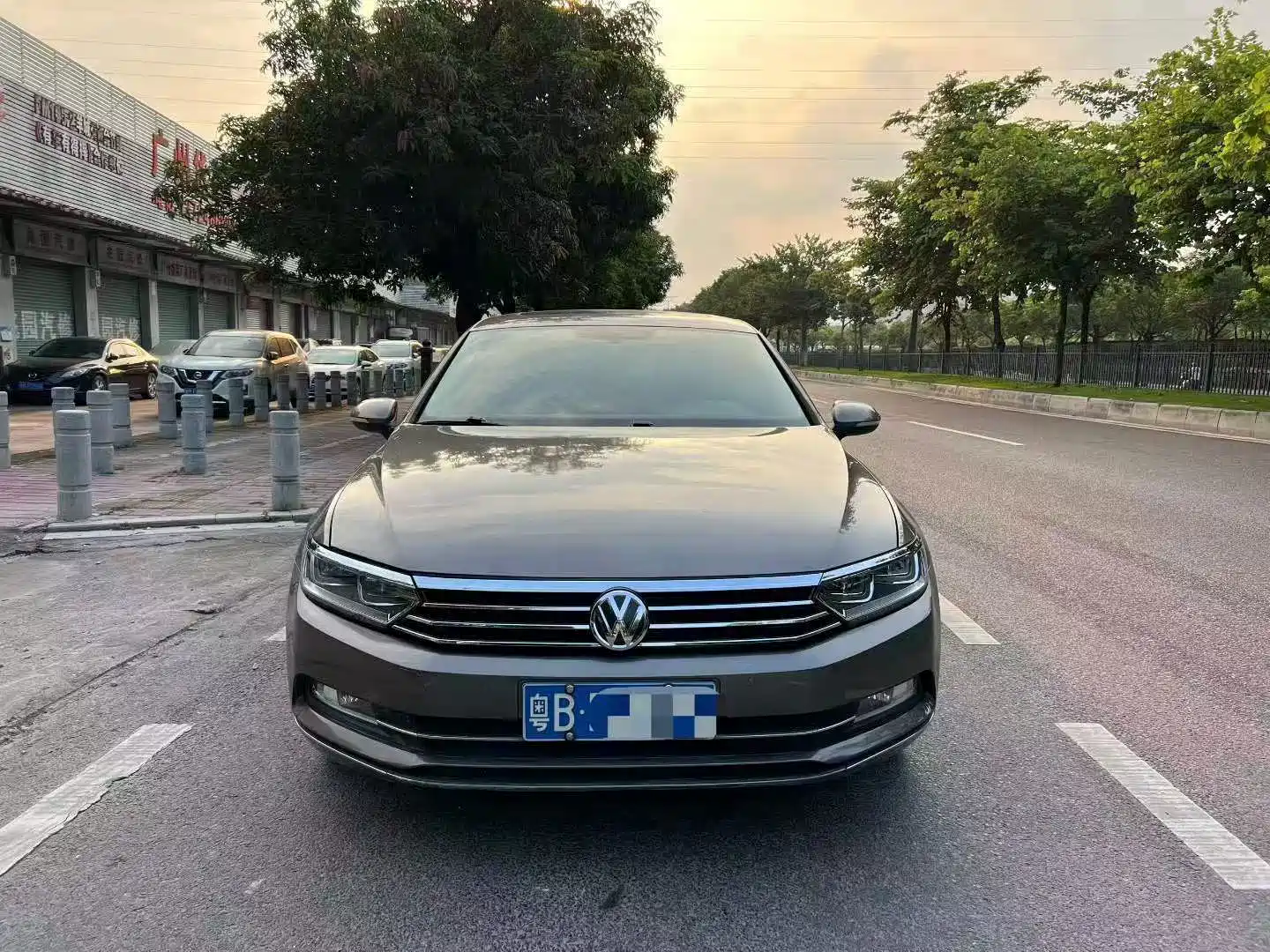 Фото 2 - Volkswagen Magotan