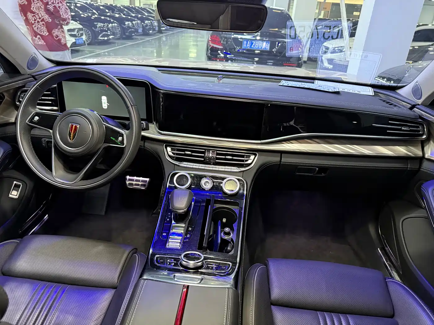 Hongqi H9 2020 2.0T Smart Connection Qi Xiang Edition фото 8