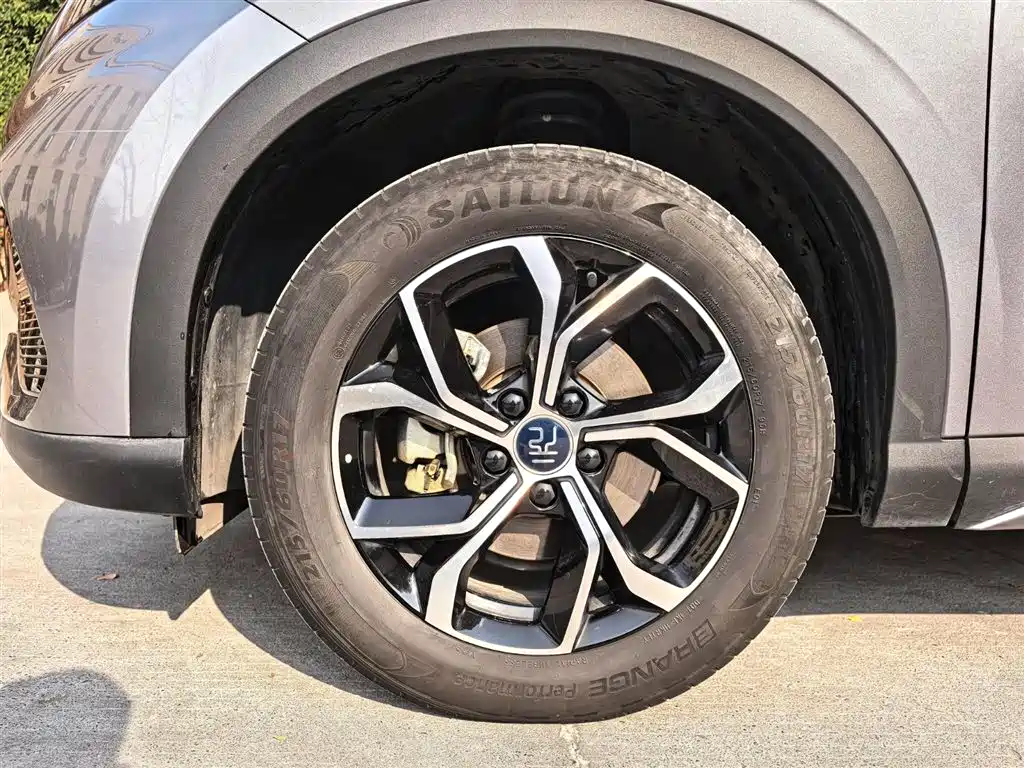 BYD Yuan PLUS 2024 Glory Edition 510KM Leading фото 14