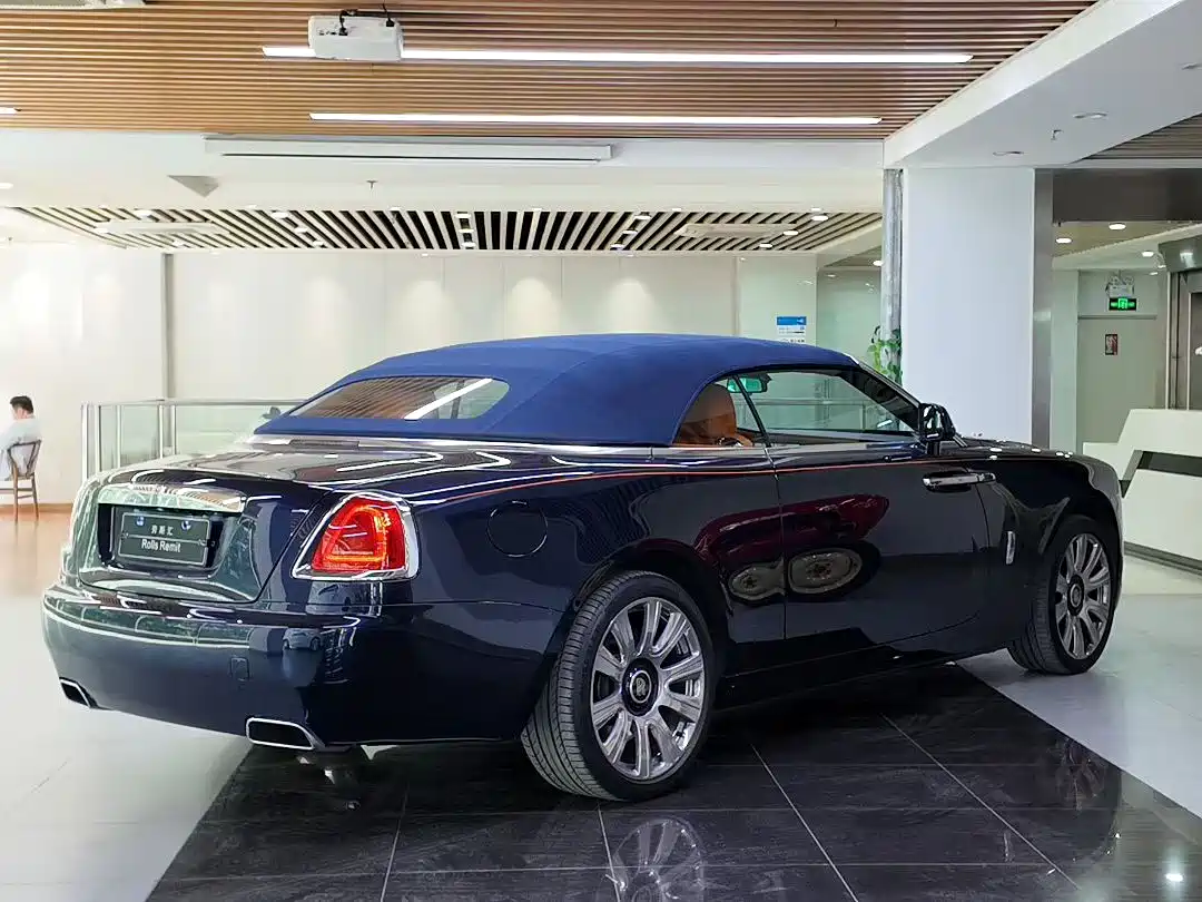 Rolls-Royce Dawn 2017 2018 6.6T Standard