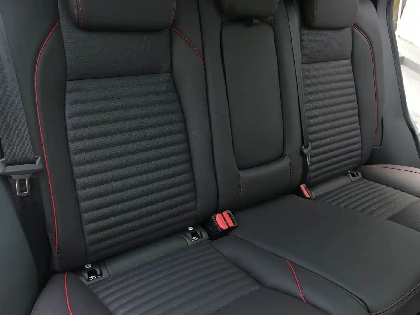 Land Rover Discovery Sport 2020 249PS R-Dynamic Performance Tech 5-seater фото 20