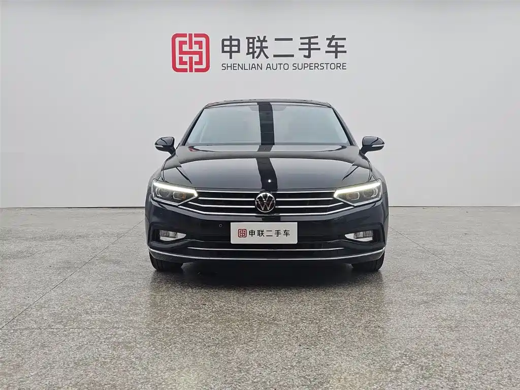 Volkswagen Magotan 2020 280TSI DSG Comfort фото 2