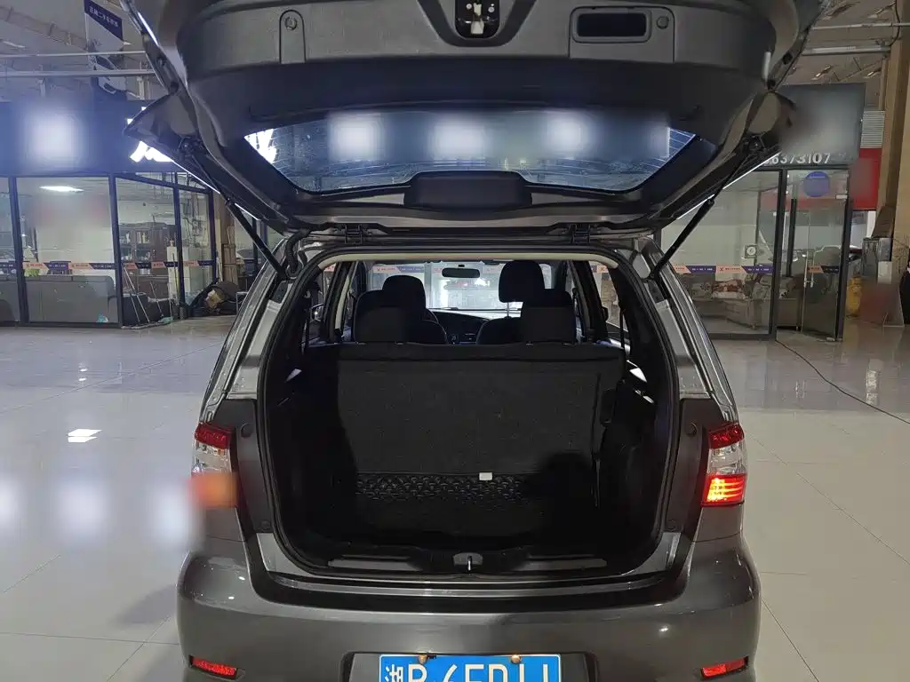 Nissan Livina 2018 2015 1.6XE CVT Comfort Edition