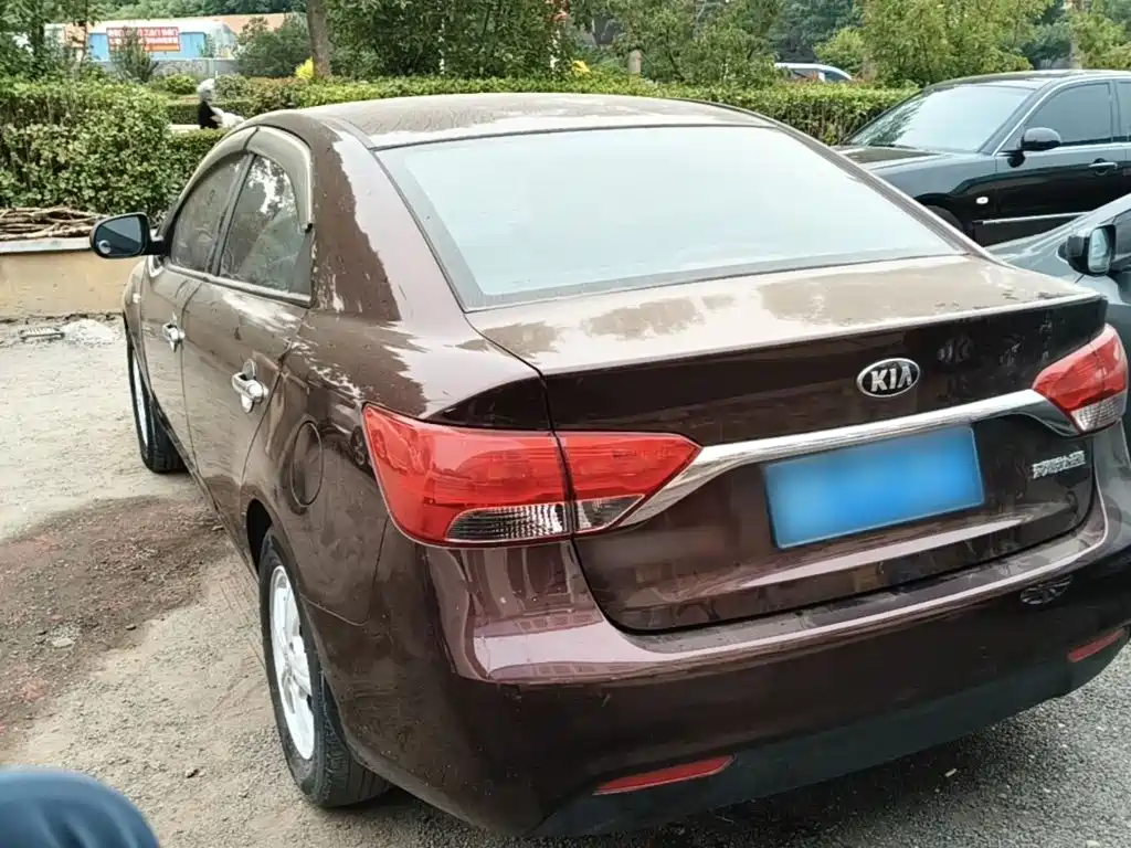Kia Forte 2014 2014 1.6L AT GL