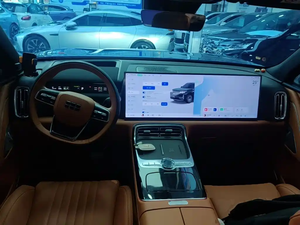 Geely Galaxy Galaxy M9 2025 Base Model фото 10