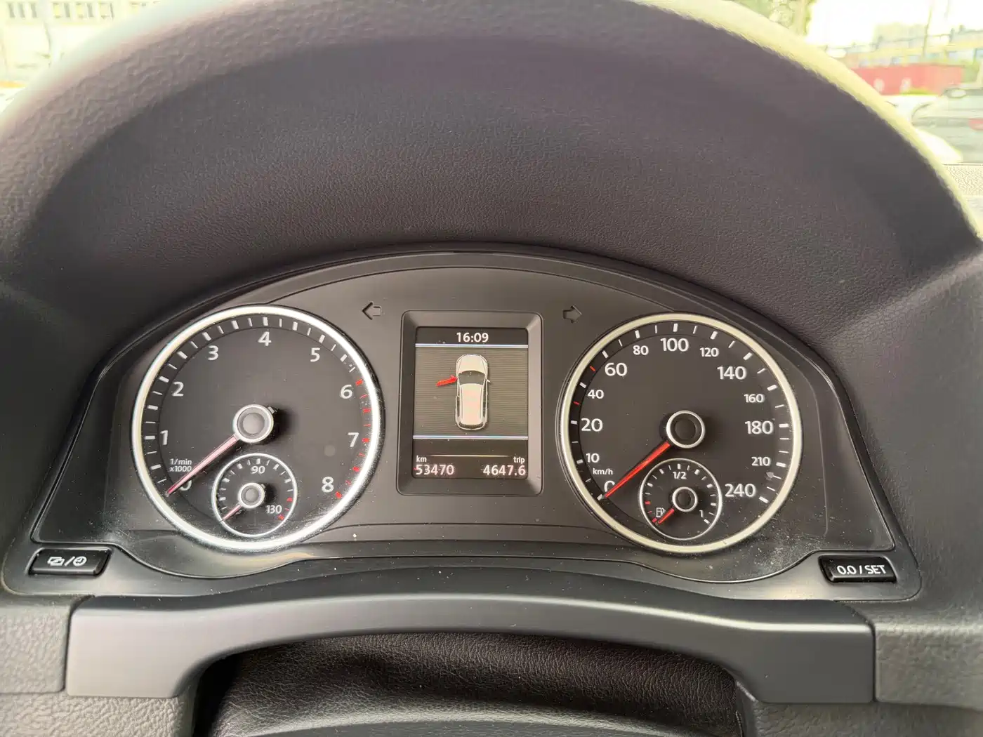 Volkswagen Tiguan 2013 1.8TSI Automatic 2WD Luxury Model фото 15