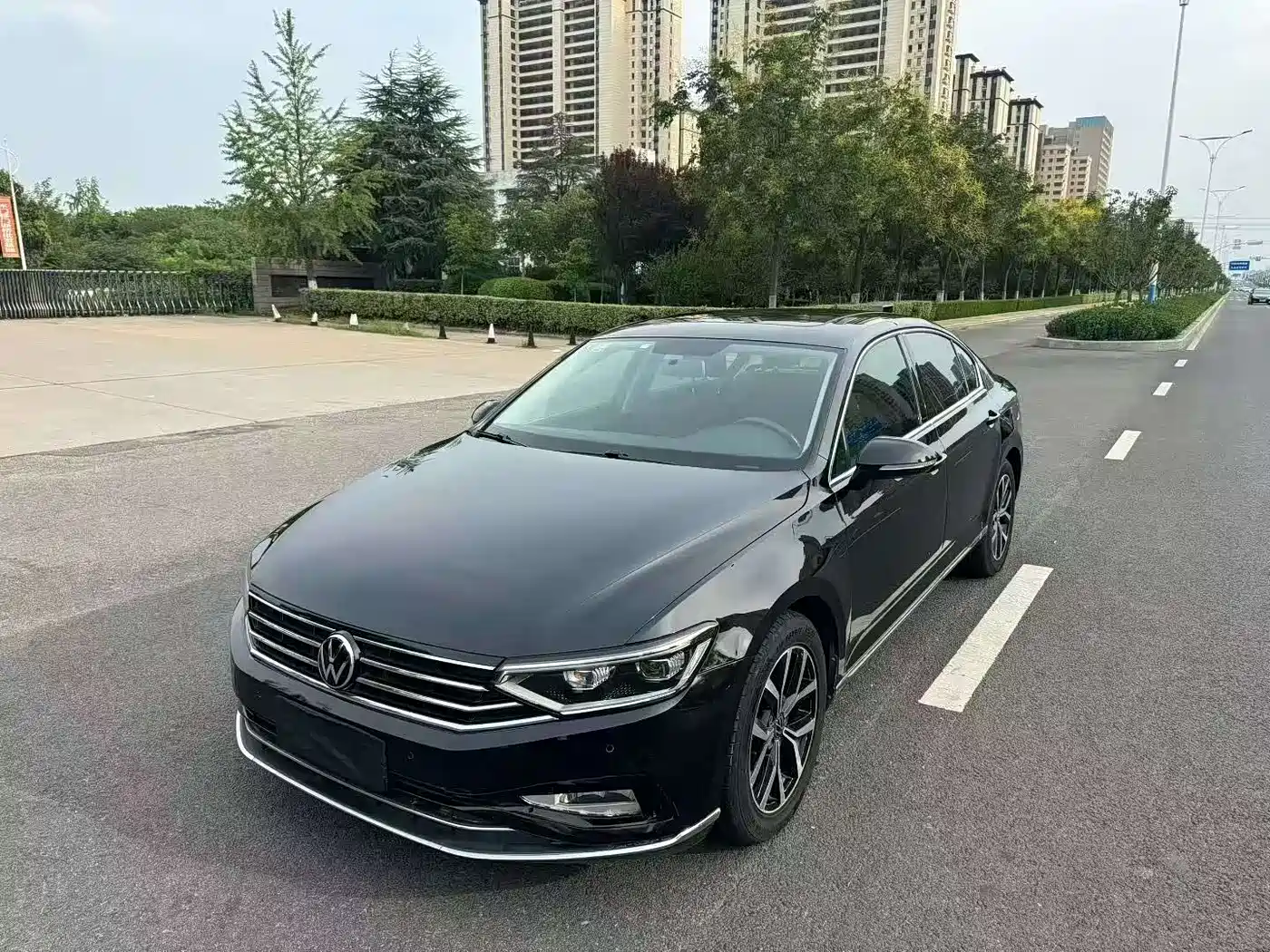 Volkswagen Magotan 2020 280TSI DSG Comfort фото 3