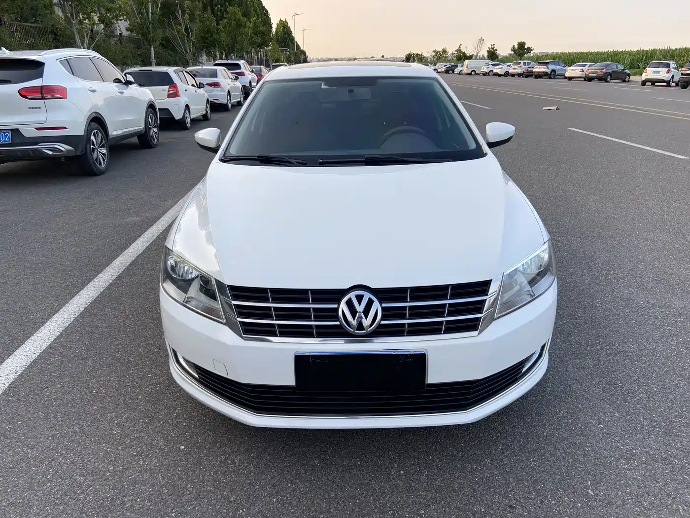 Photo 2 - Volkswagen Lavida