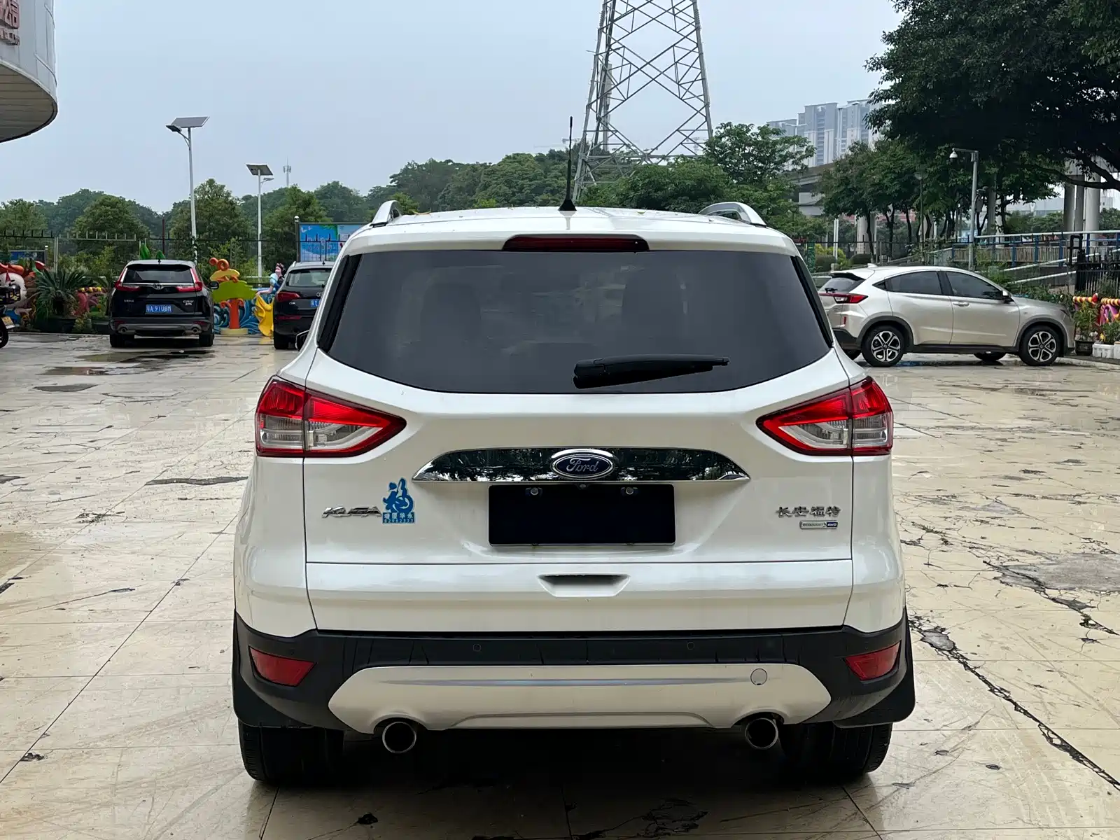 Фото 5 - Ford Kuga