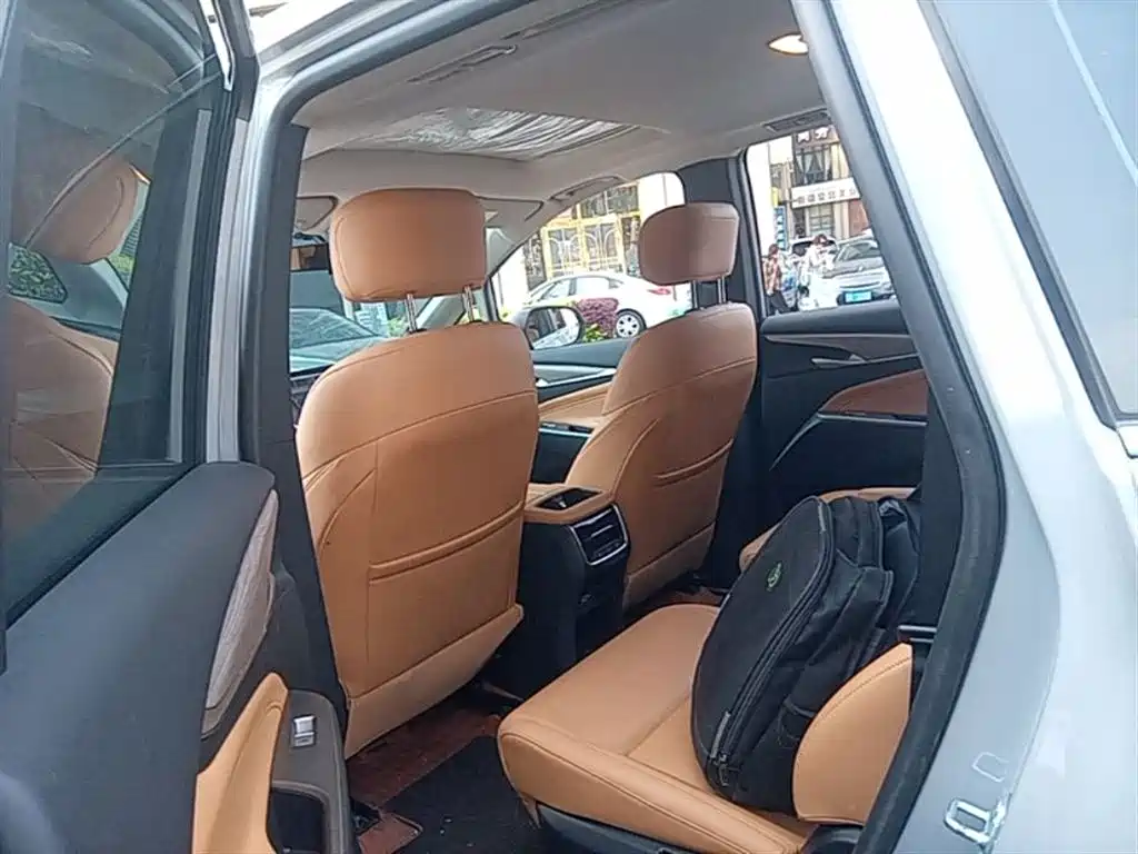 Фото 17 - Maxus Maxus G50 PHEV