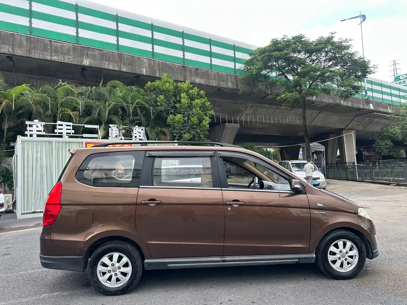 Фото 4 - Wuling Motors Wuling Hongguang