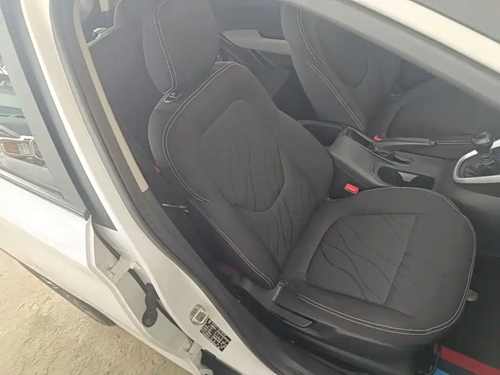 Baojun 510 2019 2019 1.5L Manual Sport Edition 77kW China VI