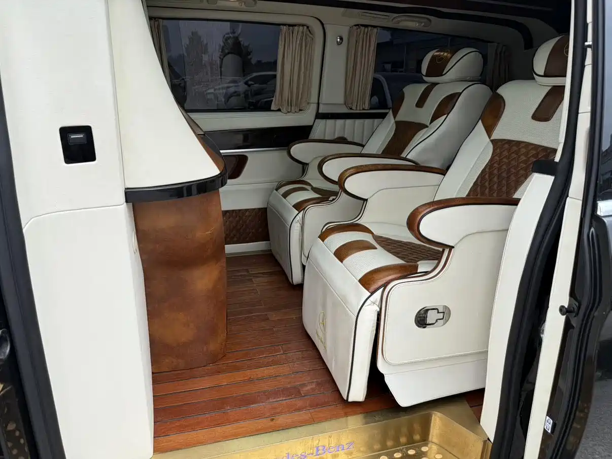 MERCEDES-BENZ V CLASS