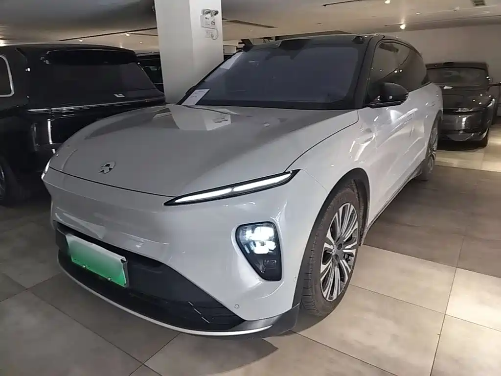 NIO ES8 2023 75kWh Executive Edition