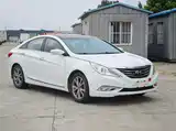 Фото 1 - Hyundai Sonata