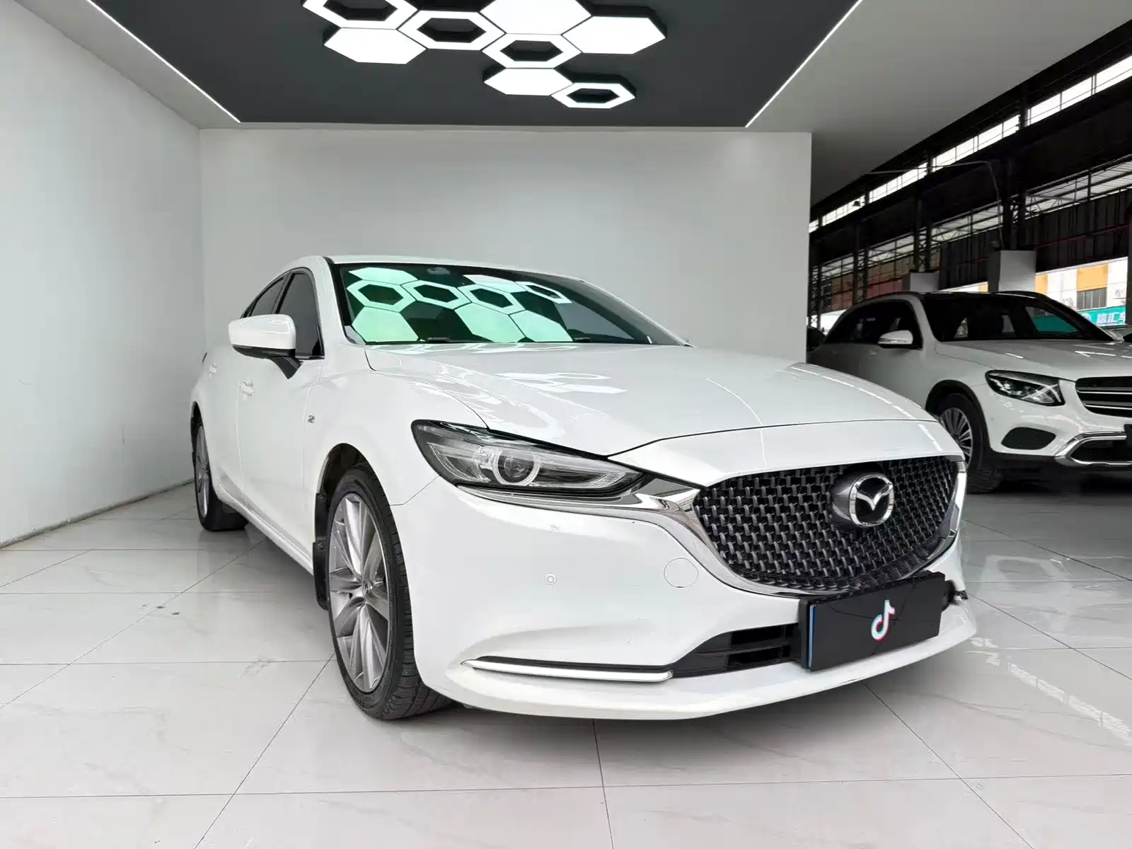 صورة 3 - Mazda Atenza