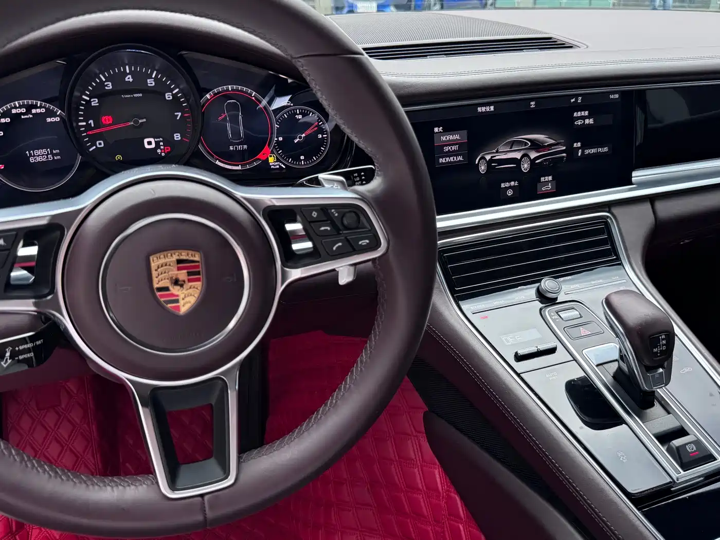 Porsche Panamera 2017 Panamera Executive Long Wheelbase 3.0T фото 14