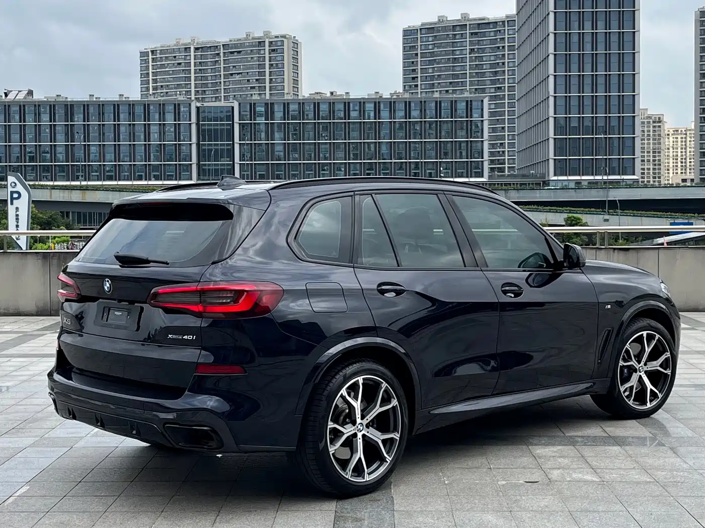 BMW X5 (Import) 2021 2021 Facelift xDrive40i Exclusive M Sport Package