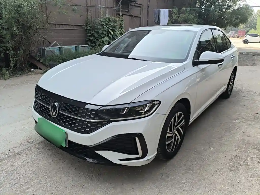 Volkswagen Lavida, миниатюра 2
