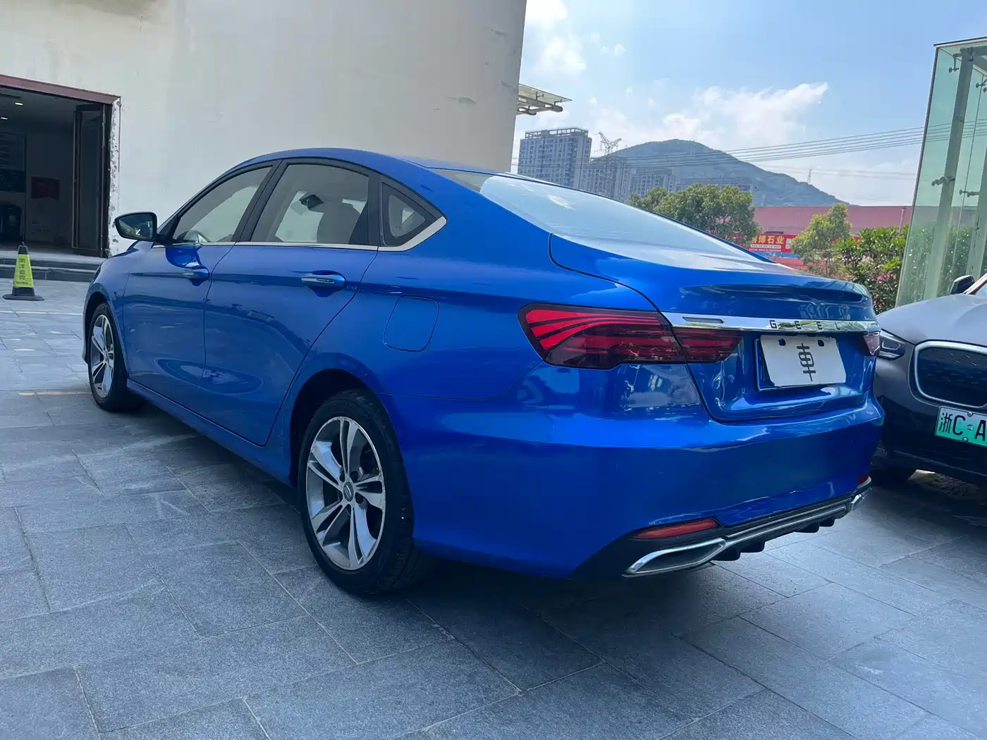 Photo 7 - Geely Binrui