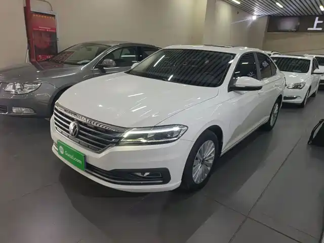 Volkswagen Lavida 280TSI DSG, Комфорт