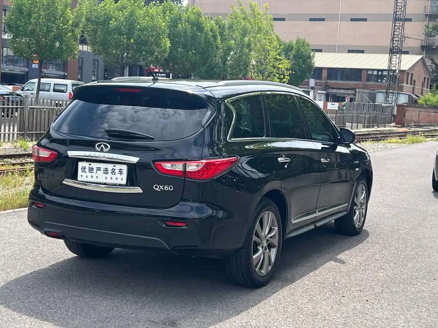 Infiniti QX60 (Import) 2016 2016 2.5 S/C Hybrid 2WD Excellence (China V)