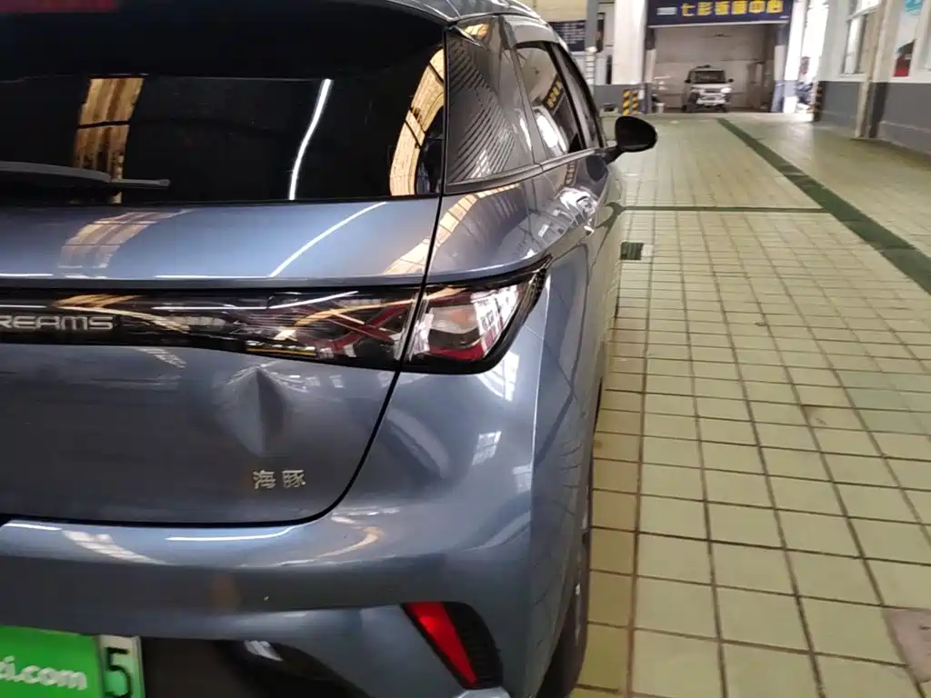 Фото 8 - BYD Dolphin