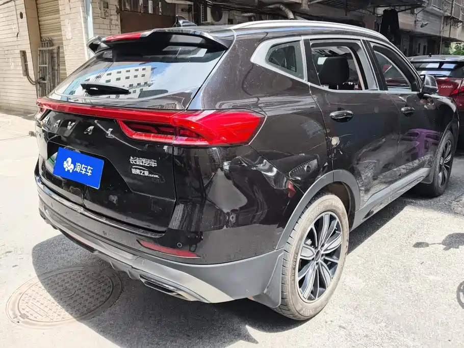 Photo 3 - Haval H6