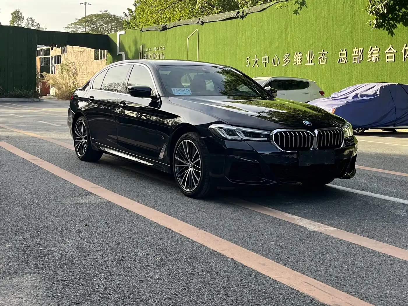 BMW 5 Series 2021 530Li Leading M Sport Package фото 3