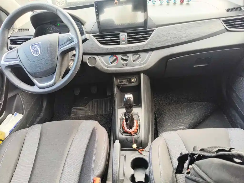 Baojun 310 2019 2016 1.2L Manual Comfort Model