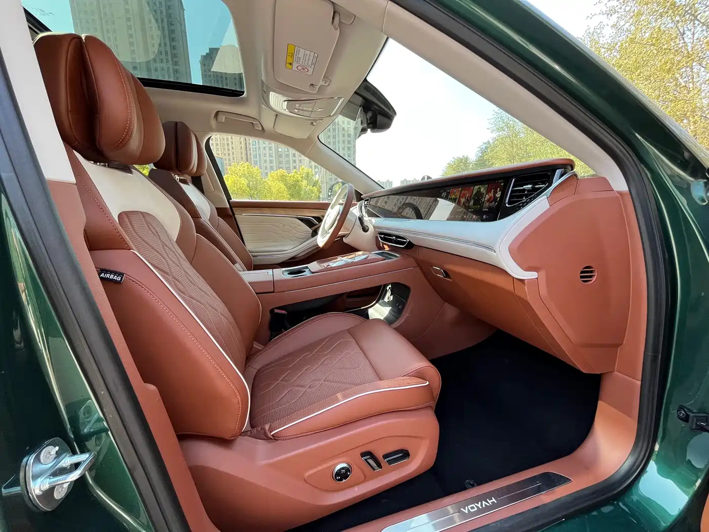 Voyah Auto VOYAH FREE 2024 Ultra Long Range Intelligent Driving Edition фото 17